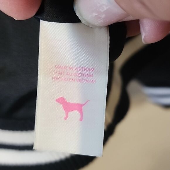 PINK BY VICTORIA SECRET  BOMBER JACKET XS PERFECT CONDITION - Picture 6 of 7